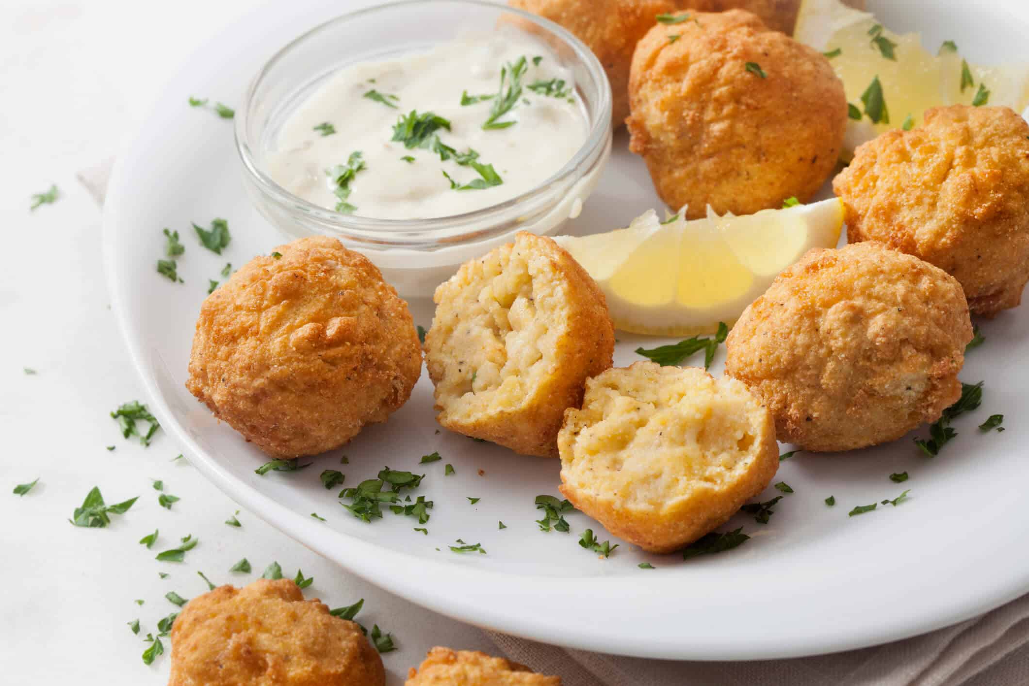 Receta de bolitas de pollo con queso fritas